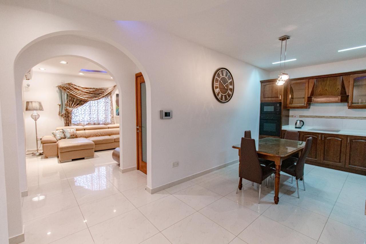 Stylish Corner Maisonette - Sunflower Birkirkara Exterior photo